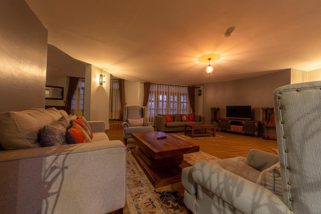 Emburara Farm Lodge Mbarara ภายนอก รูปภาพ
