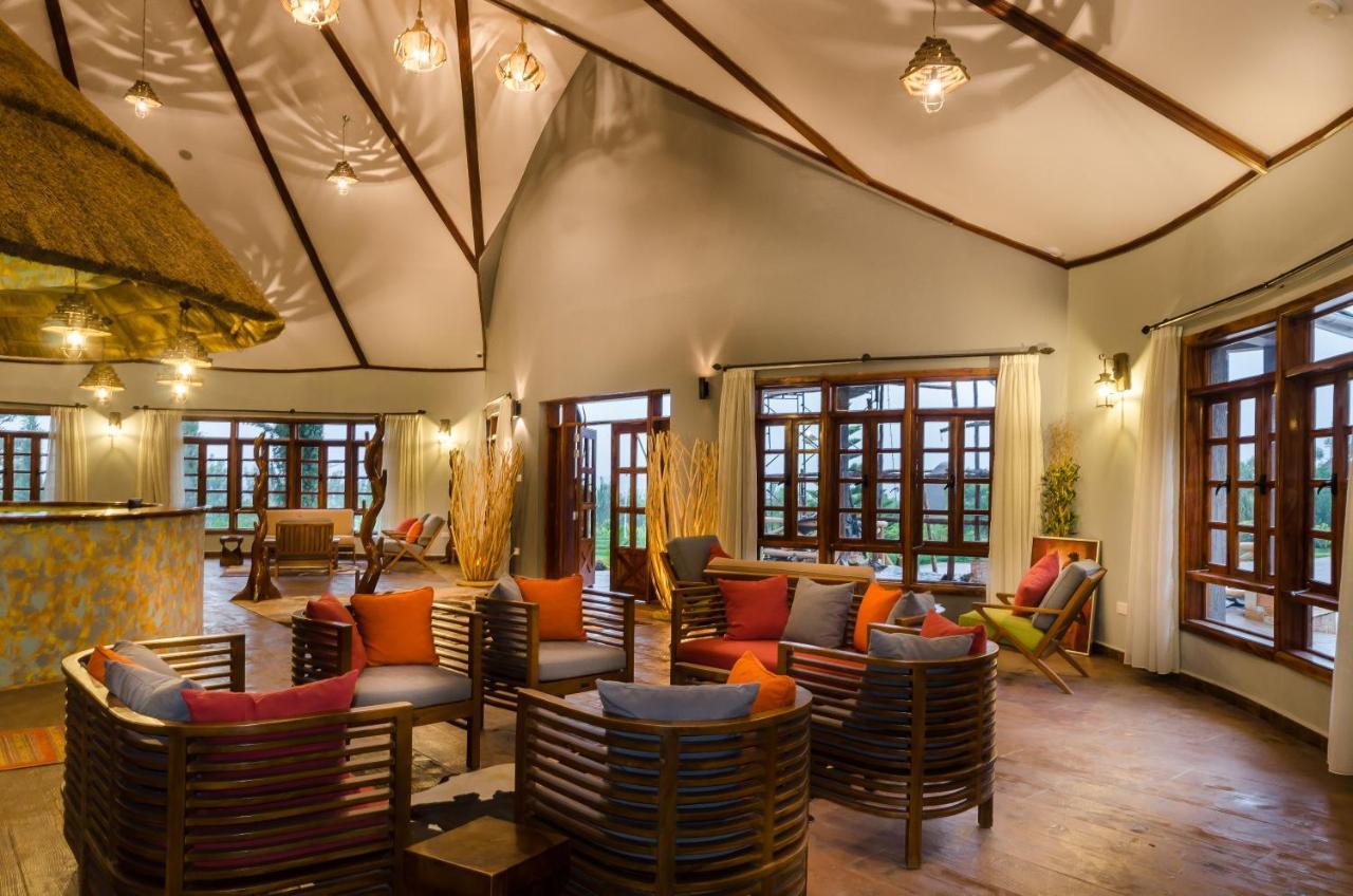 Emburara Farm Lodge Mbarara ภายนอก รูปภาพ