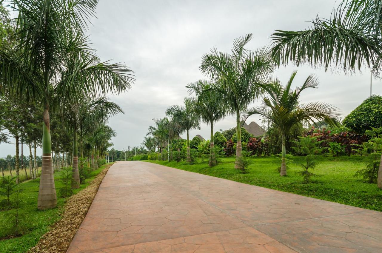 Emburara Farm Lodge Mbarara ภายนอก รูปภาพ