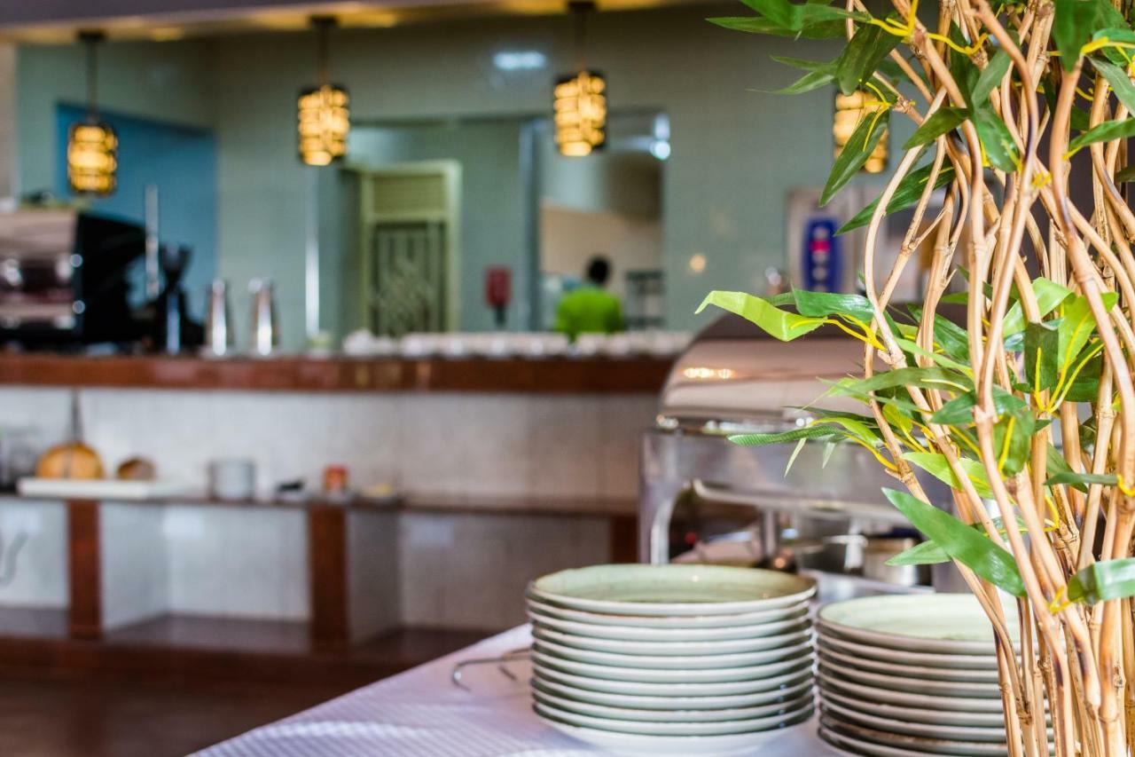 Emburara Farm Lodge Mbarara ภายนอก รูปภาพ
